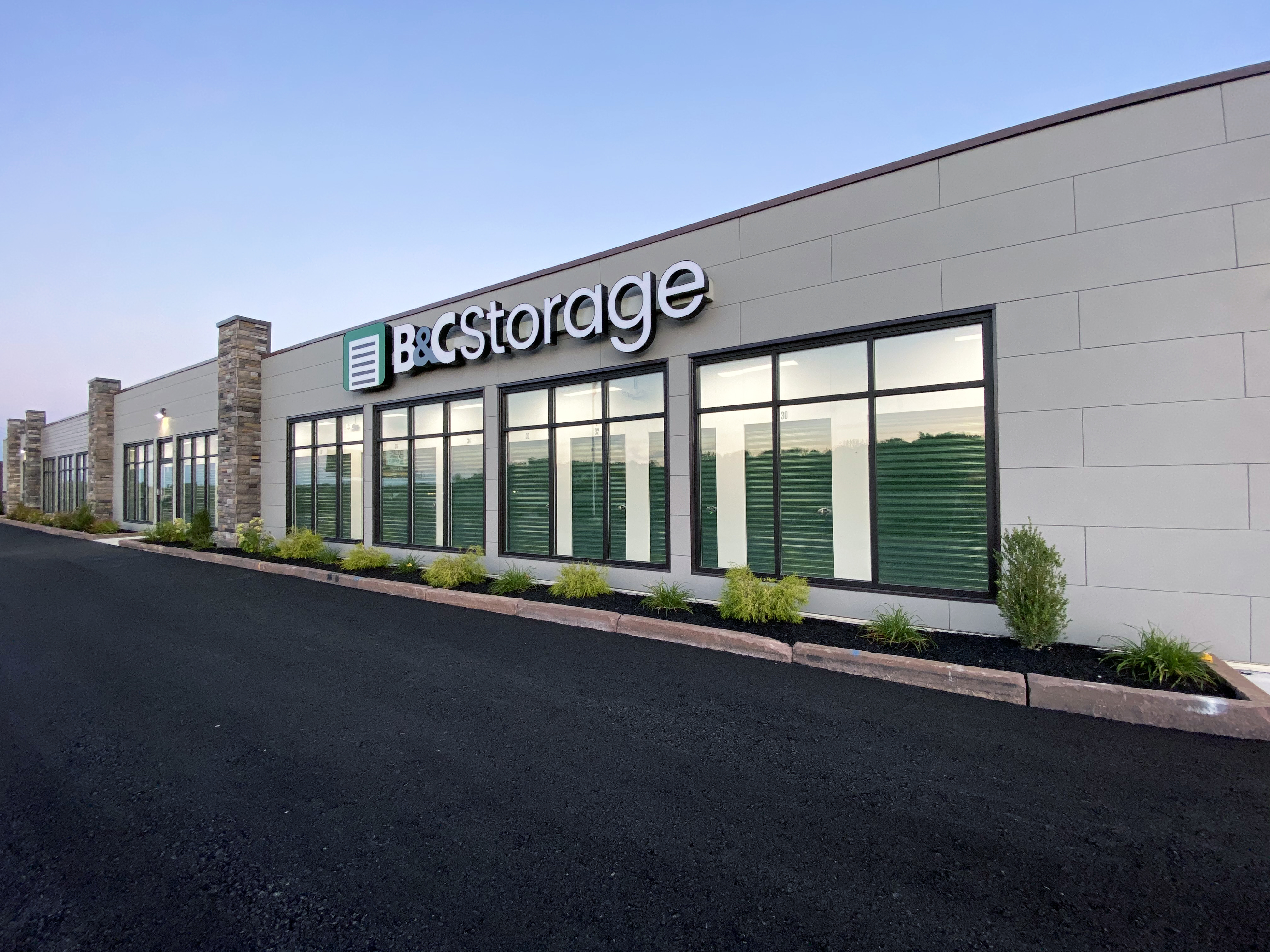 B&C Storage - Northern Boulevard Secure Climate-Controlled Units in East Syracuse, NY